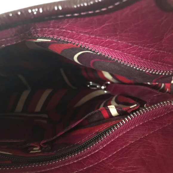 Brighton Crossbody Leather - Picture 8 of 8